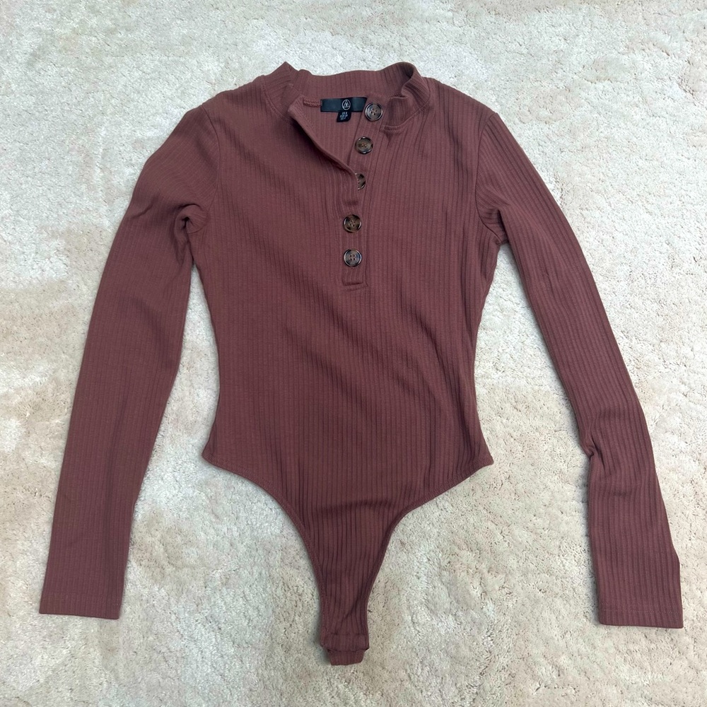 3/$20 Bundle! Mauve Missguided Bodysuit